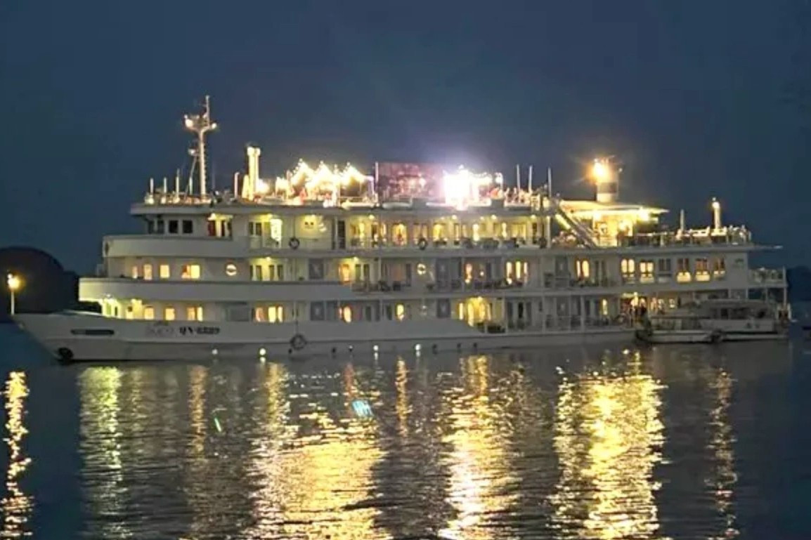 Tiec chia tay Giam doc CDC Quang Ninh co nhieu bieu hien tieu cuc