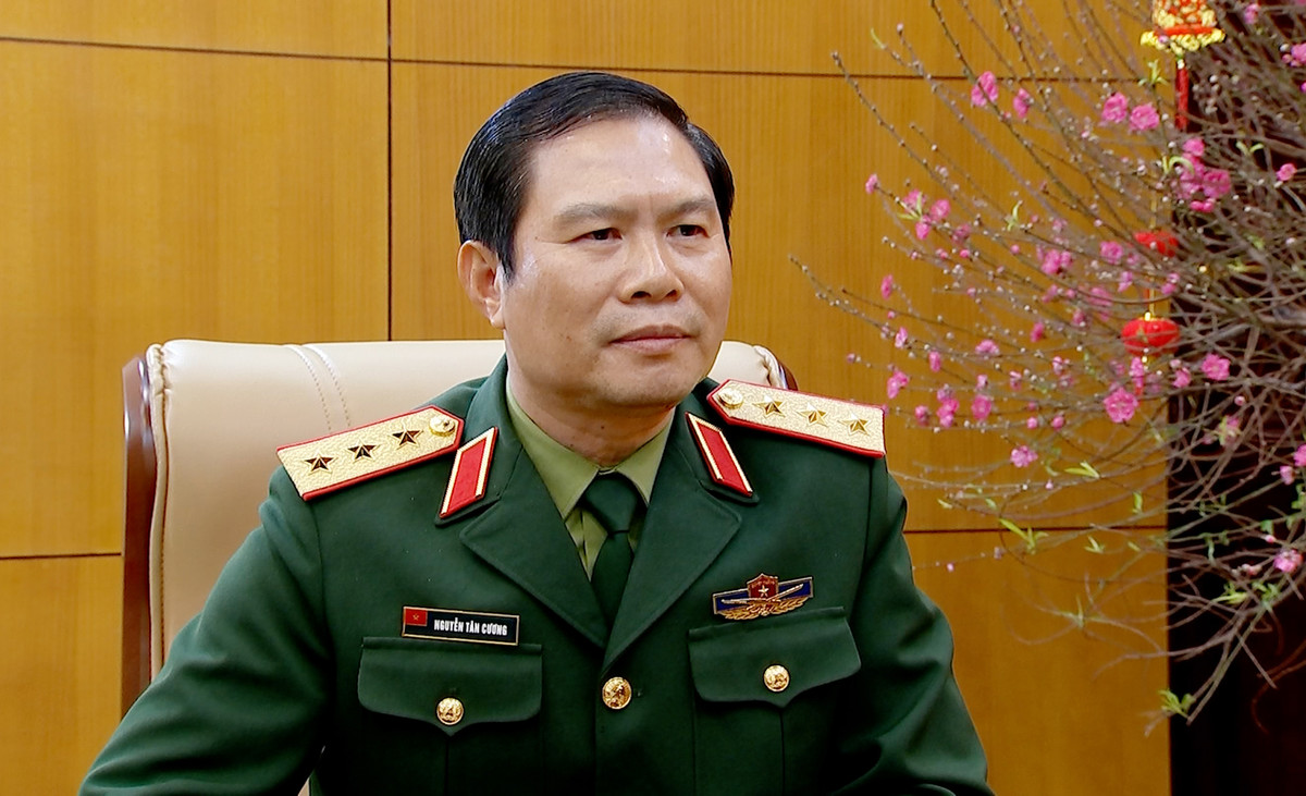 Bộ Tổng tham mưu là cơ quan chỉ huy, điều hành Quân đội nhân dân, Dân quân tự vệ và thực hiện các chức năng quản lý nhà nước về quốc phòng. Bộ Tổng tham mưu tổ chức, chỉ đạo sự phát triển của quân đội và dân quân tự vệ đồng thời chỉ huy các hoạt động quân sự.