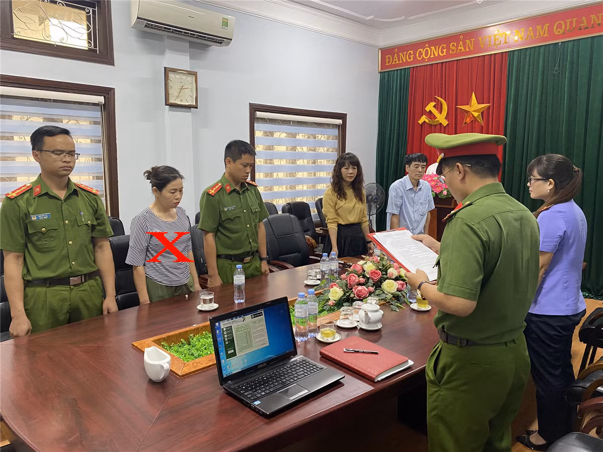 Son La: “Rut ruot” hon 1,7 ty, 5 can bo Chi cuc Nha nuoc bi khoi to, bat giam-Hinh-4