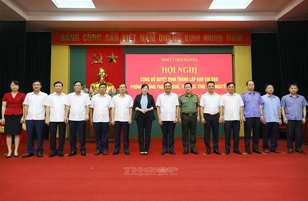  Bí thư Tỉnh ủy Thái Nguyên Nguyễn Thanh Hải. Ngày 28/6, Tỉnh ủy Thái Nguyên tổ chức Hội nghị công bố Quyết định thành lập Ban Chỉ đạo phòng, chống tham nhũng, tiêu cực tỉnh Thái Nguyên. Ban Chỉ đạo gồm 15 thành viên do bà Nguyễn Thanh Hải, Ủy viên Ban chấp hành Trung ương Đảng, Bí thư Tỉnh ủy, Trưởng Đoàn ĐBQH tỉnh làm Trưởng ban.