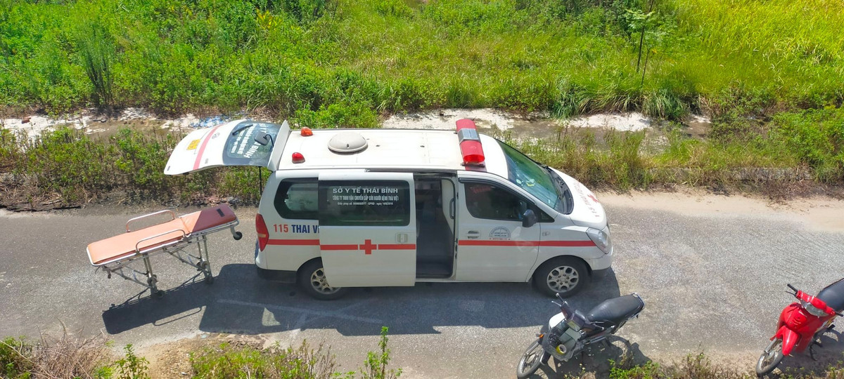 Thai Binh: Nguyen nhan nguoi dan ong treo co trong ngoi nha xay do?