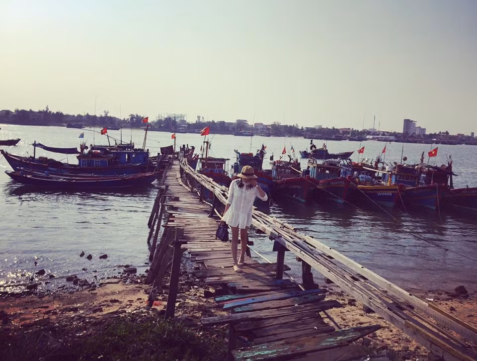 Du lich Quang Binh - Hue cuc vui ma chi ton 3 trieu dong-Hinh-3