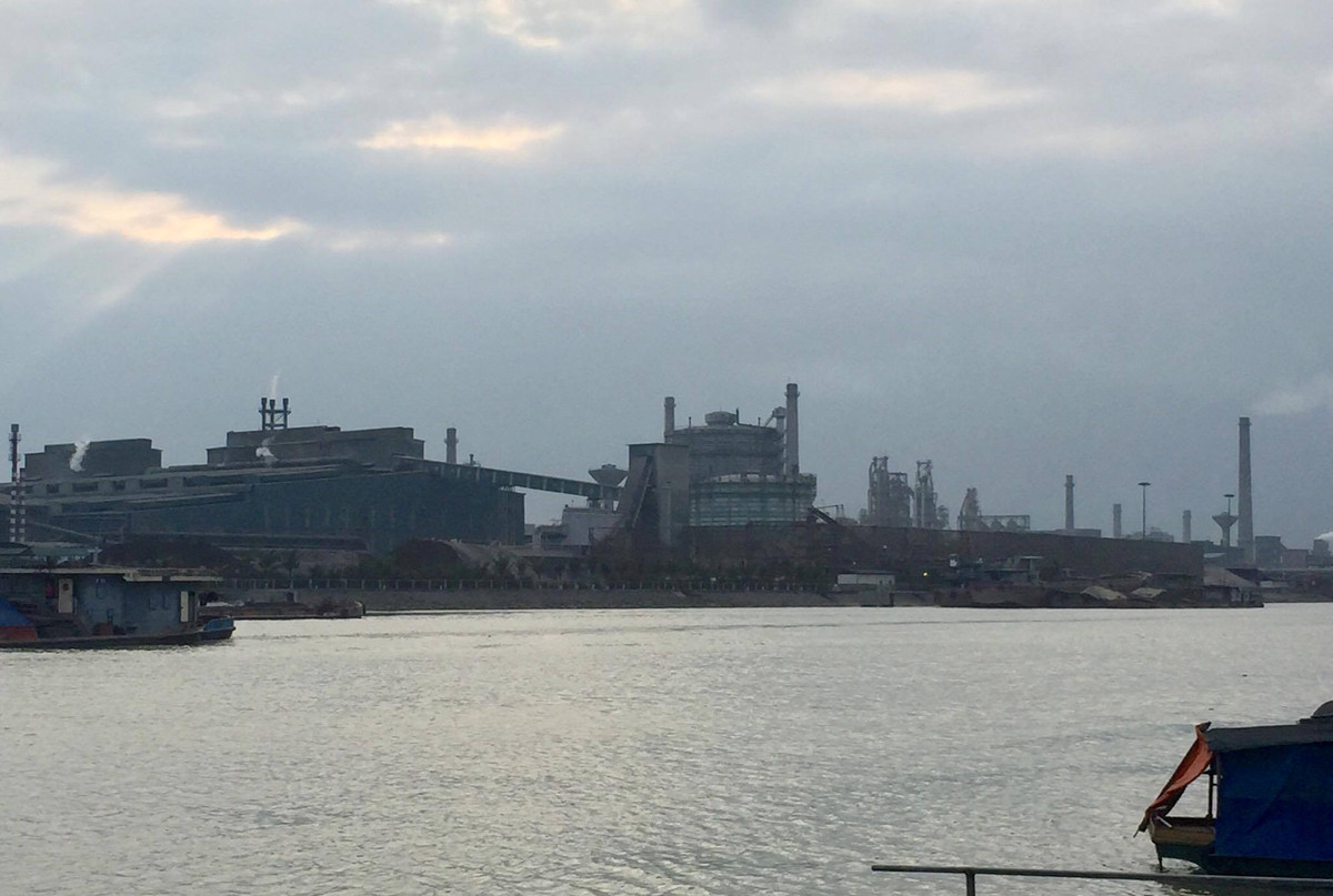 Mot bao ve tu vong do tai nan o cong Cong ty thep Hoa Phat Hai Duong