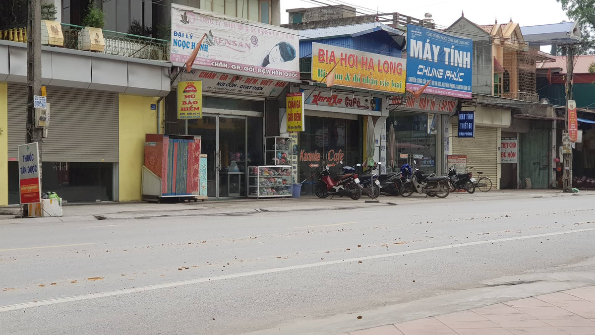 Quoc lo 17B “oan minh” cong xe qua tai: Xu ly nhieu truong hop khi Kien Thuc phan anh-Hinh-4