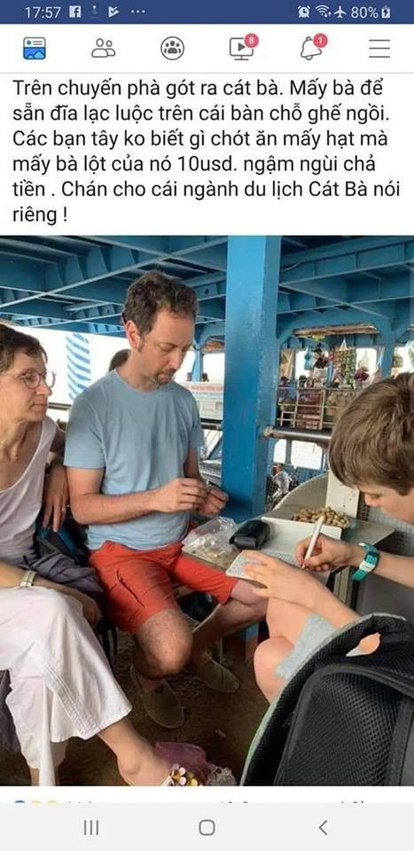 Su that thong tin hai du khach nuoc ngoai bi chat chem 10 USD/dia lac luoc pha Dinh Vu