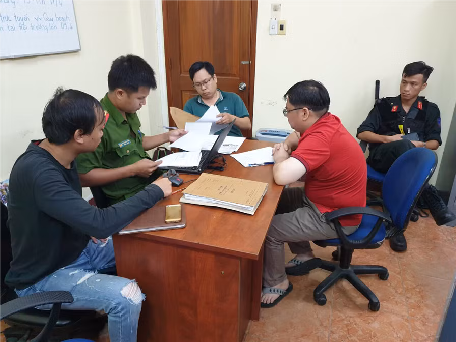 Khoi to 24 doi tuong trong duong day to chuc danh bac va danh bac qua mang Fxx88.com