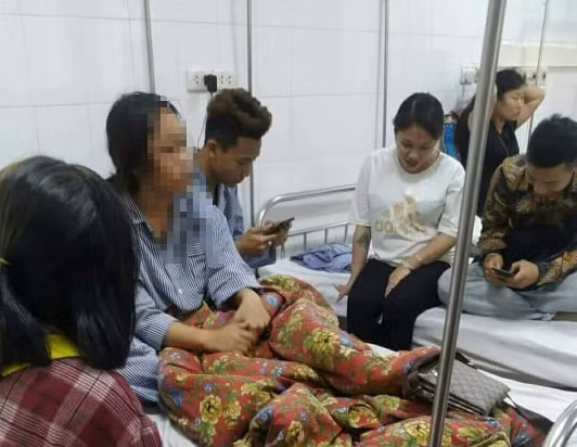 Vu nu sinh bi nhom ban danh hoi dong: So GD&DT Quang Ninh bao cao gi?