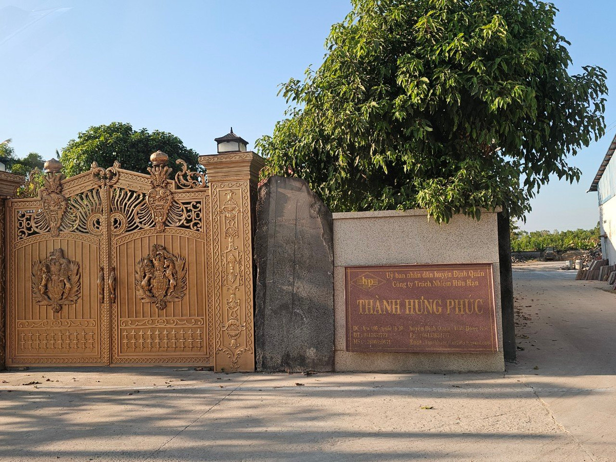 Cận cảnh DA nâng cấp vỉa hè nội ô 13 tỷ ở Định Quán Can canh DA nang cap via he noi o 13 ty o Dinh Quan