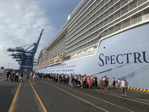 Sieu tau du lich the gioi chon Ba Ria- Vung Tau lam diem kham pha-Hinh-2