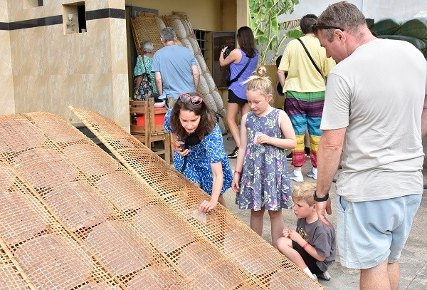 Sieu tau du lich the gioi chon Ba Ria- Vung Tau lam diem kham pha-Hinh-4