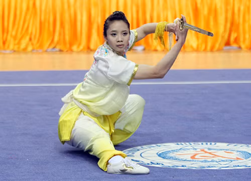 Duong Thuy Vi gianh HCV thu 2 day ngoan muc