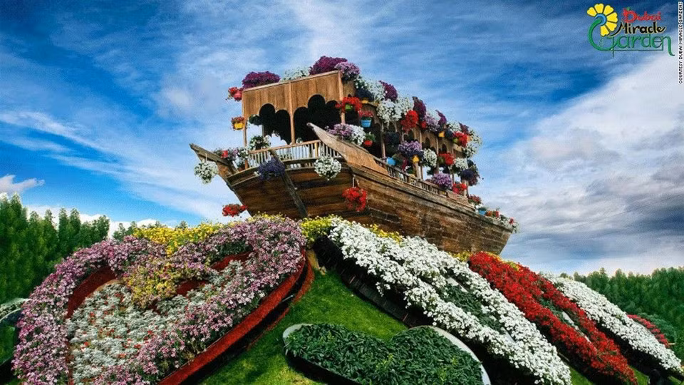 Du khách đánh giá điểm tham quan này giống như “một góc Địa Đàng”.