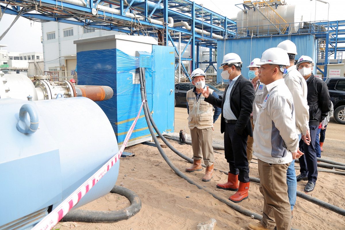 Day nhanh tien do Du an NMND Thai Binh 2