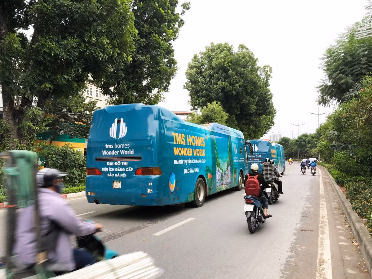 Roadshow “hanh trinh xanh” TMS Homes Wonder World khuay dao pho phuong Ha Noi-Hinh-2