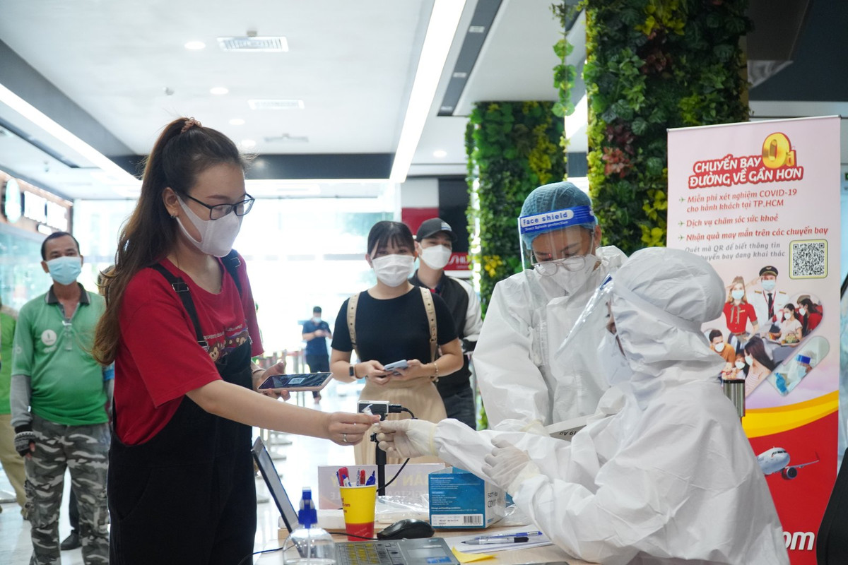 Tro lai voi bau troi, Vietjet mien phi xet nghiem Covid-19 cho tat ca khach hang khoi hanh tu TP.HCM-Hinh-3