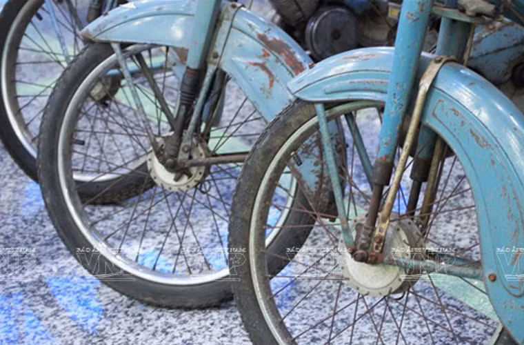 Vành và bánh xe gắn máy Mobylette thiết kế khá đơn giản.