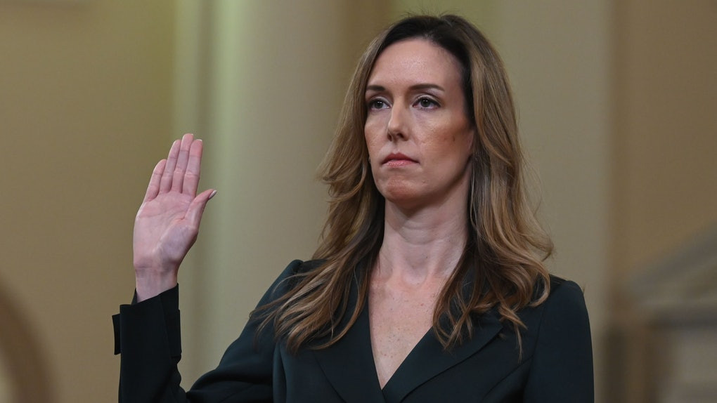 "Văn phòng Quản lý và Ngân sách (OMB) của Nhà Trắng cho biết Quyền Chánh văn phòng Nhà Trắng Mick Mulvaney, trợ thủ của ông Trump, đã chỉ đạo dừng viện trợ quân sự với số tiền 391 triệu USD cho Ukraine", bà Jennifer Williams nói. Ảnh: ED.