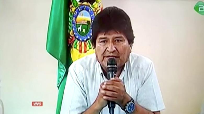 Hôm 10/11, Tổng thống Bolivia Evo Morales tuyên bố từ chức sau khi mất đi sự ủng hộ của quân đội và cảnh sát nước này.