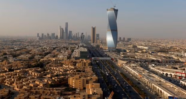 Với chính sách mở cửa cho du lịch, Chính phủ nước này tin rằng đây là cơ hội đã bị “bỏ lỡ trước đây” và sẽ góp phần thúc đẩy kinh tế lớn cho đất nước. Ước tính, Saudi Arabia sẽ đón 23 triệu du khách nước ngoài vào năm 2023.