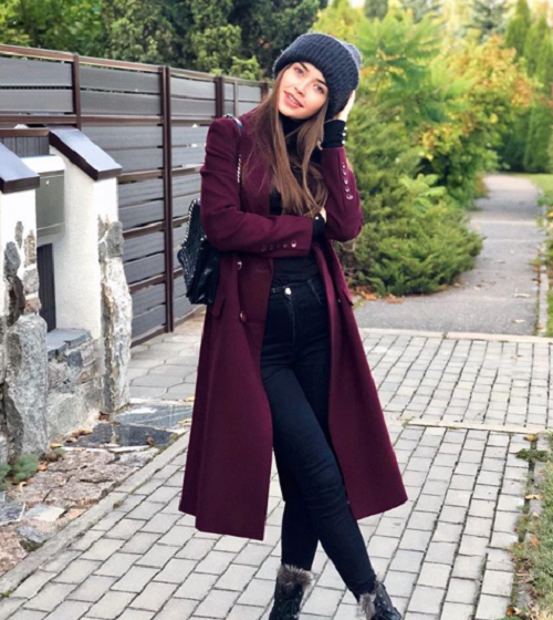 Tân nghị sĩ Belarus sinh ra trong một gia đình đông anh em ở thủ đô Minsk, Belarus. Cô từng tốt nghiệp Khoa Kinh tế và Quản trị của Đại học Kinh tế Belarus. Ảnh: Instagram.