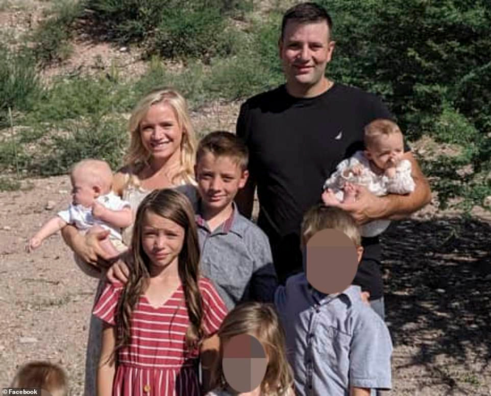 Sau vụ tấn công, Tổng thống Mỹ Donald Trump viết trên Twitter rằng "một gia đình tuyệt vời và những người bạn từ Utah đã rơi vào vòng vây của hai băng đảng ma túy tàn ác đang bắn giết nhau".