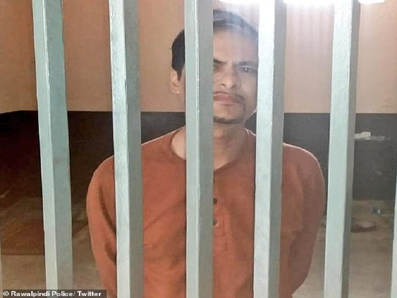 “Ngua quen duong cu”, ke au dam vua ra tu lai cuong buc hang chuc tre em