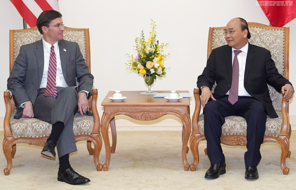 Bộ trưởng nêu rõ, năm 2020 có ý nghĩa quan trọng khi Việt Nam đảm nhiệm vai trò Chủ tịch ASEAN, đồng thời kỷ niệm 25 năm bình thường hóa quan hệ hai nước, do đó Mỹ hy vọng đóng góp tích cực, hỗ trợ Việt Nam trong hoàn thành tốt vai trò Chủ tịch ASEAN; đồng thời khẳng định, Mỹ coi trọng quan hệ Đối tác toàn diện với Việt Nam, nỗ lực cùng Việt Nam phát triển tất cả các lĩnh vực hợp tác. Ảnh: Chính phủ.