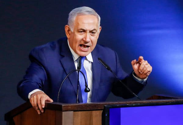 Về phần mình, Thủ tướng Benjamin Netanyahu bác bỏ mọi cáo buộc tội danh của Bộ trưởng Tư pháp Avichai Mandelblit với ông, cho rằng ông là nạn nhân trong một "âm mưu đảo chính". Ảnh: NYT.