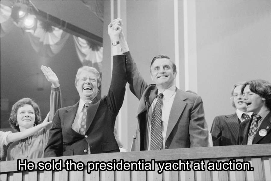 Ông đã bán chiếc du thuyền tổng thống tại một phiên đấu giá. Ảnh: ATI.