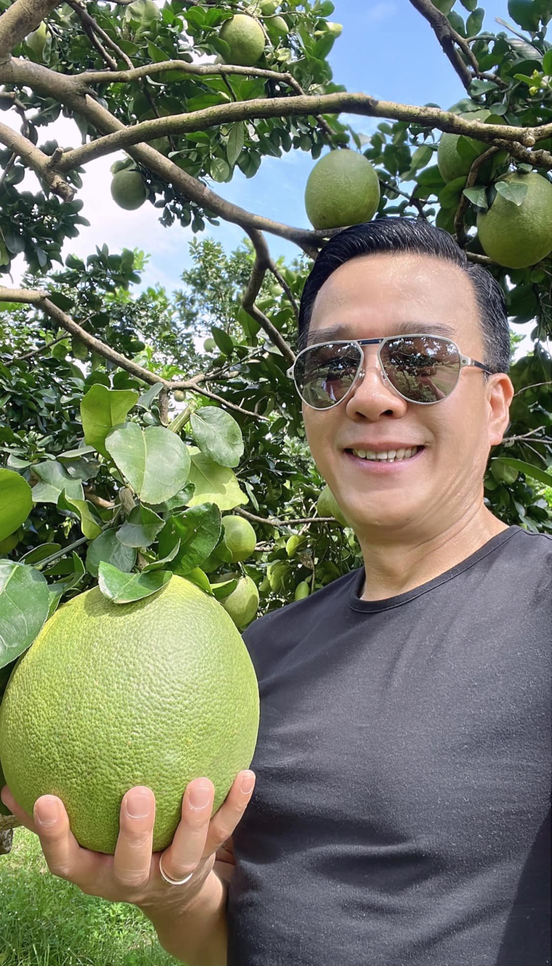 Sau hơn 2 tháng kể từ khi Hà Thanh Xuân lên tiếng thông báo chia tay, "vua cá Koi" Thắng Ngô hiện đã dần lấy lại được tinh thần.