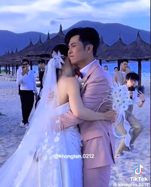 Bồ công anh tượng trưng cho tình cảm tươi mới, trong sáng và thuần khiết. Ảnh: Tiktok