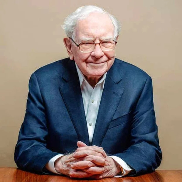Nhà đầu tư huyền thoại Warren Buffett từng nói rằng ông muốn để lại cho con cái mình "vừa đủ để chúng cảm thấy có thể làm bất cứ điều gì, nhưng cũng không quá nhiều để chúng không muốn làm gì". Ảnh: BI