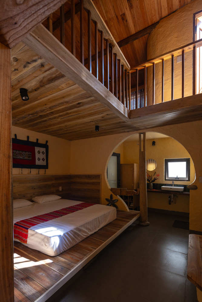 Khối nhà ngang là dãy nhà có 3 phòng ngủ dành cho gia đình.