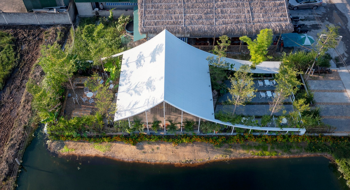 "Ká coffee" tiên phong cho mô hình dịch vụ cà phê chỉn chu mang lại trải nghiệm thư giãn hoàn thiện tại địa phương.