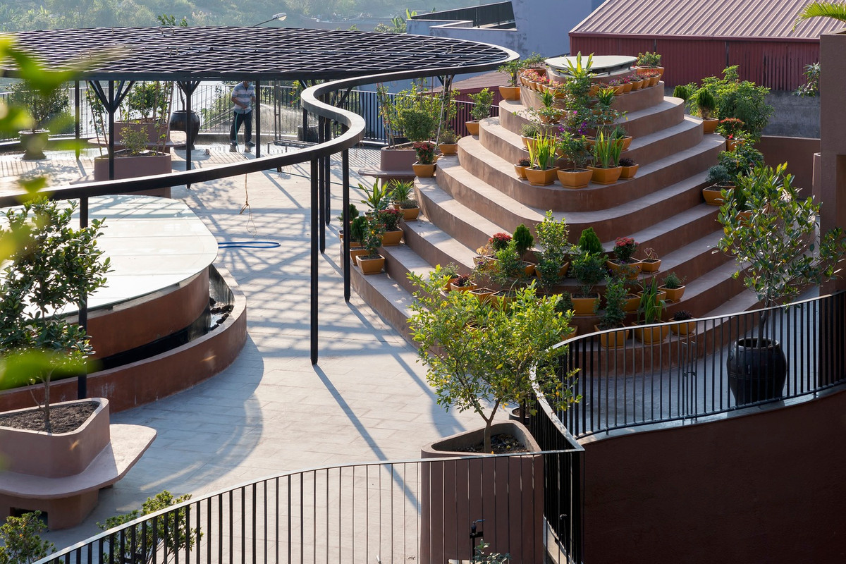 Sau 3 năm xây dựng, tòa nhà được đưa vào hoạt động từ năm 2021.