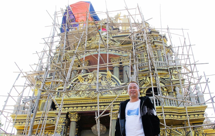 Theo Vietnamnet, năm 14 tuổi, vì hoàn cảnh gia đình nên ông Thoan phải nghỉ học, rong ruổi mưu sinh, buôn bán đồng nát ở nhiều nơi như Hà Nội, Hà Tĩnh... hay ở các huyện Quỳ Hợp, Nghĩa Đàn (Nghệ An). Ảnh: Vietnamnet