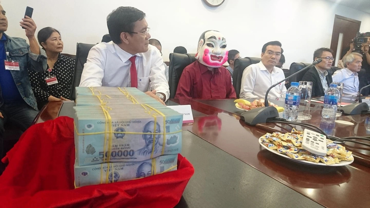 Ông Q. trúng số tiền lớn nhưng tiền bỏ ra không nhiều. Ông mua với tâm lý cho vui. Ông Q. mong rằng mọi người cũng chơi với tâm lý như vậy. Ảnh: Tiền phong