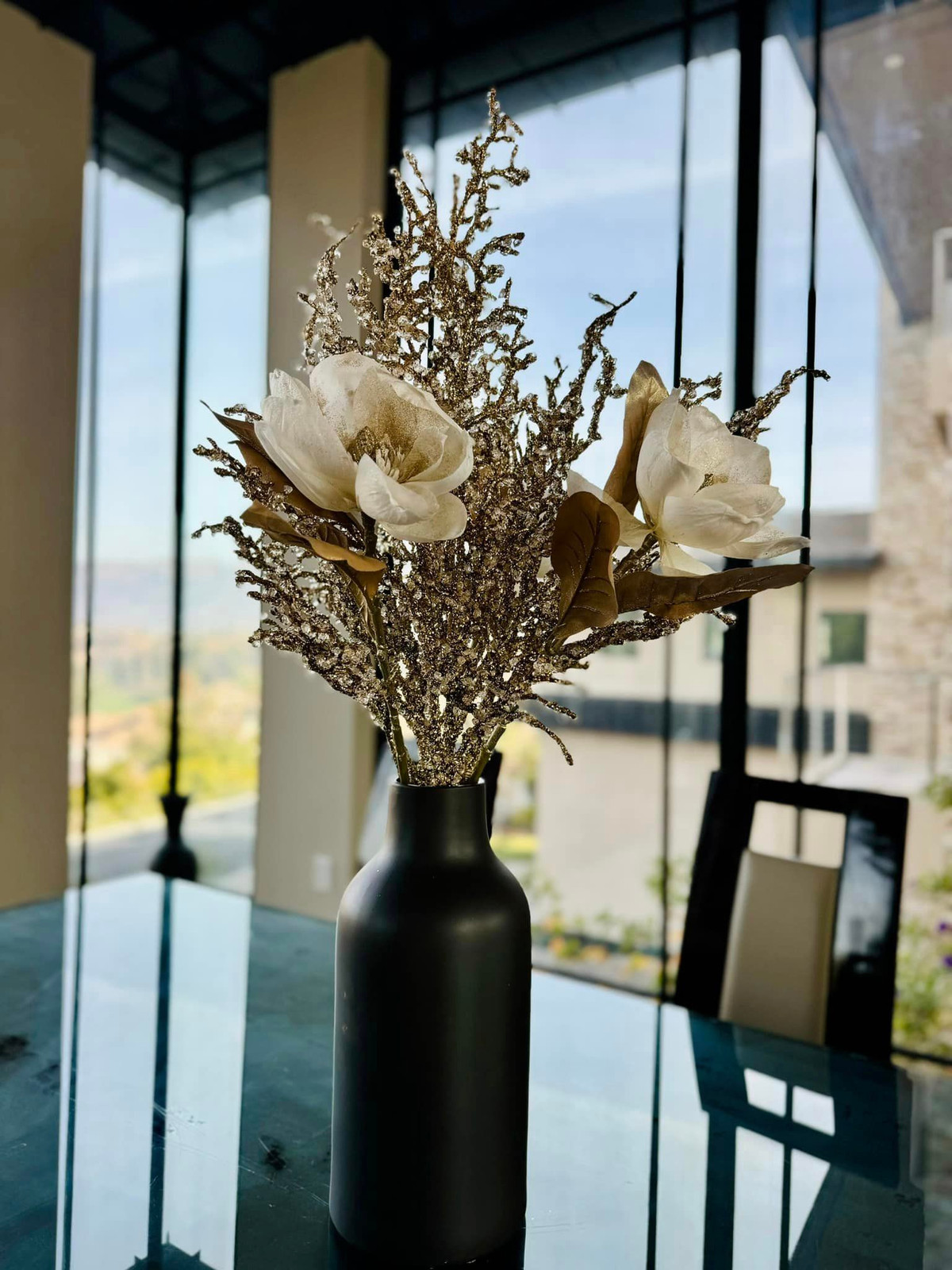 Nhiều người hâm mộ khen Thủy Tiên khéo tay, trang trí Noel và Tết thật hoành tráng.