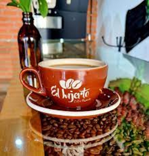 Với đất không có núi lửa giàu khoáng chất và độ cao lý tưởng, cà phê El Injerto mang đậm hương vị đặc trưng của thổ nhưỡng nơi đây. Do đó, cà phê El Injerto giá rất đắt 26,4 triệu đồng/kg. Trung bình mỗi cốc cà phê El Injerto có giá 15 USD (tương đương 350.000 đồng).