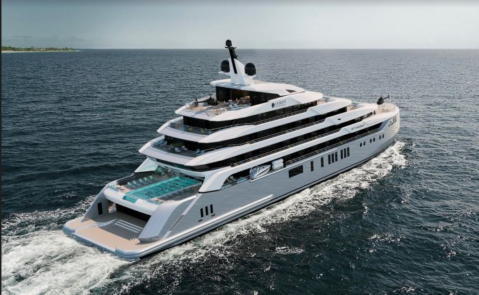 Mỗi chiếc du thuyền gồm 55 phòng, có thể phục vụ 160 khách lưu trú qua đêm và 320 khách tham quan cùng 70 nhân viên phục vụ. Ảnh: Dulichduthuyen