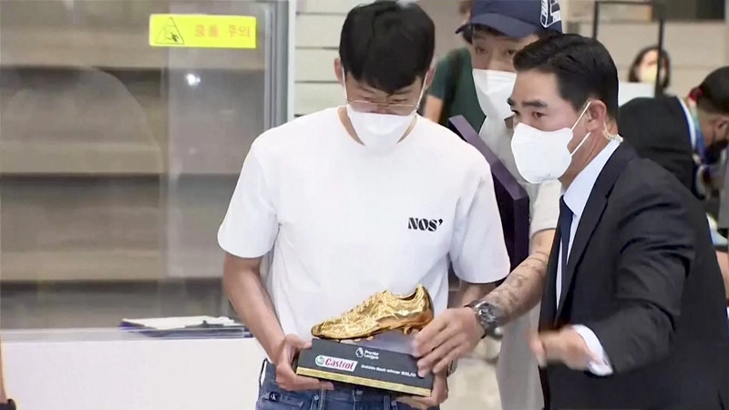 Son Heung-min cũng đầu tư vào thương hiệu thời trang của riêng mình. Anh thành lập NOS7 vào tháng 6/2022. Ảnh: SCMP