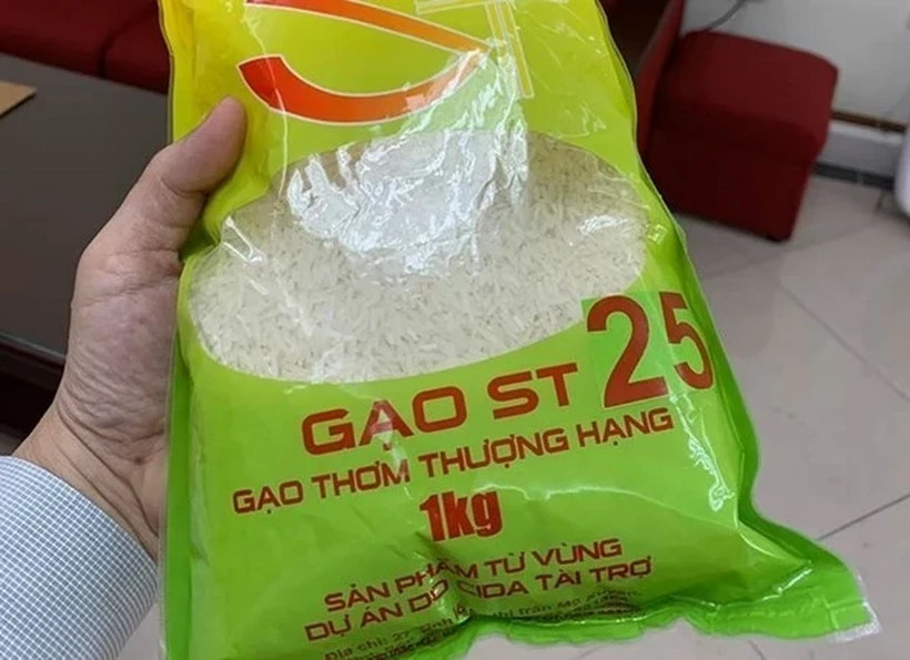 Đây là lần thứ hai gạo ST25 của Anh hùng lao động Hồ Quang Cua đạt giải gạo ngon nhất thế giới. Lần đầu tiên, sản phẩm nhận giải là vào năm 2019. Ảnh: Vietnam+