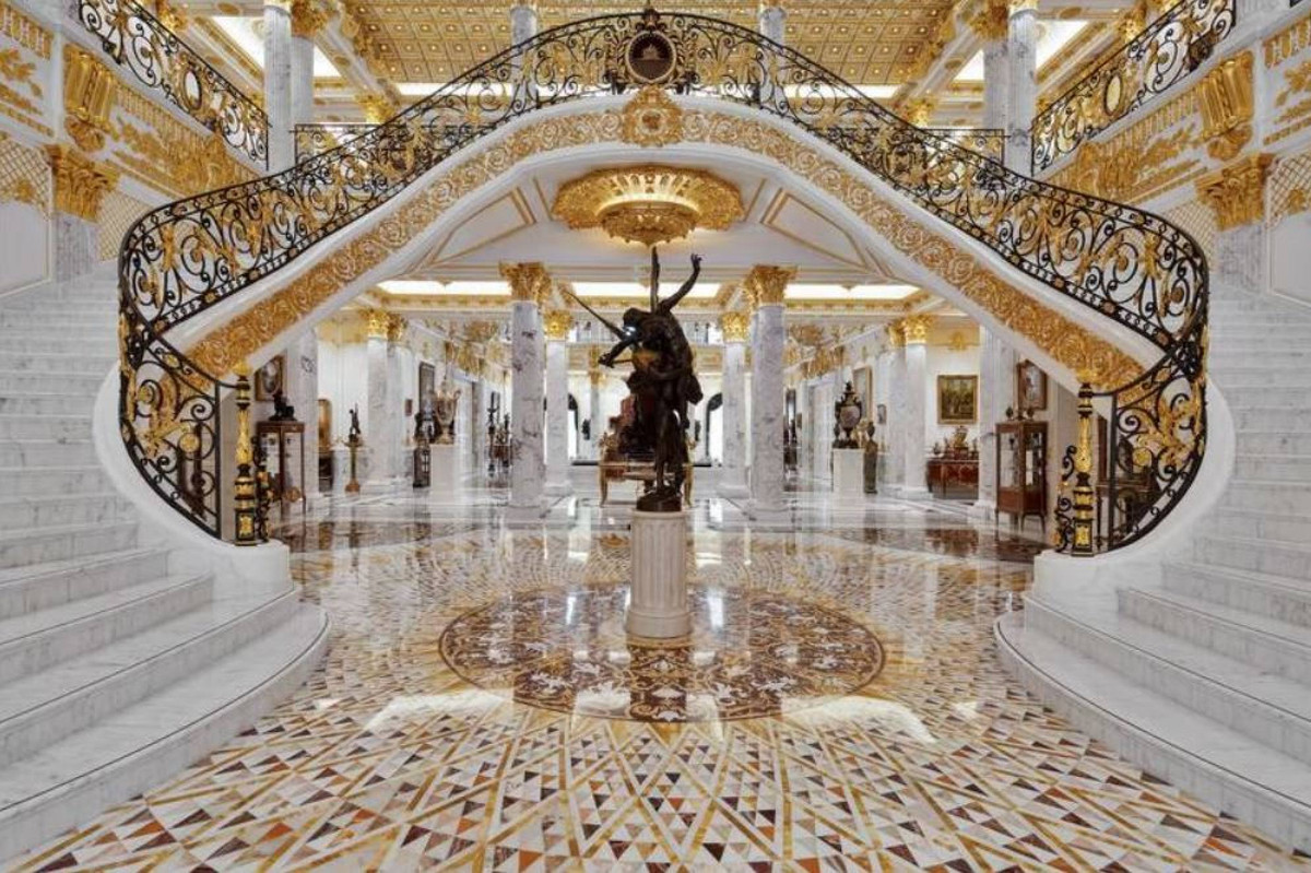 Sự tỉ mỉ đến từng chi tiết được thể hiện trong toàn bộ công trình.