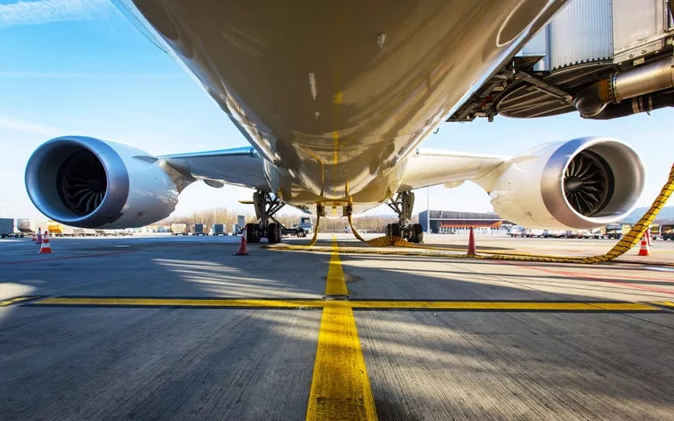 Ngoài việc hầu hết các máy bay chỉ có thể hoạt động với một động cơ, chúng còn có thể sử dụng cấu trúc của mình để hoạt động như một chiếc tàu lượn nếu tất cả các động cơ đều bị hỏng. Điều này có nghĩa, một máy bay bị hỏng nhiều động cơ khi bay ở độ cao sẽ có 20–30 phút bay để hạ độ cao. Ảnh: Getty