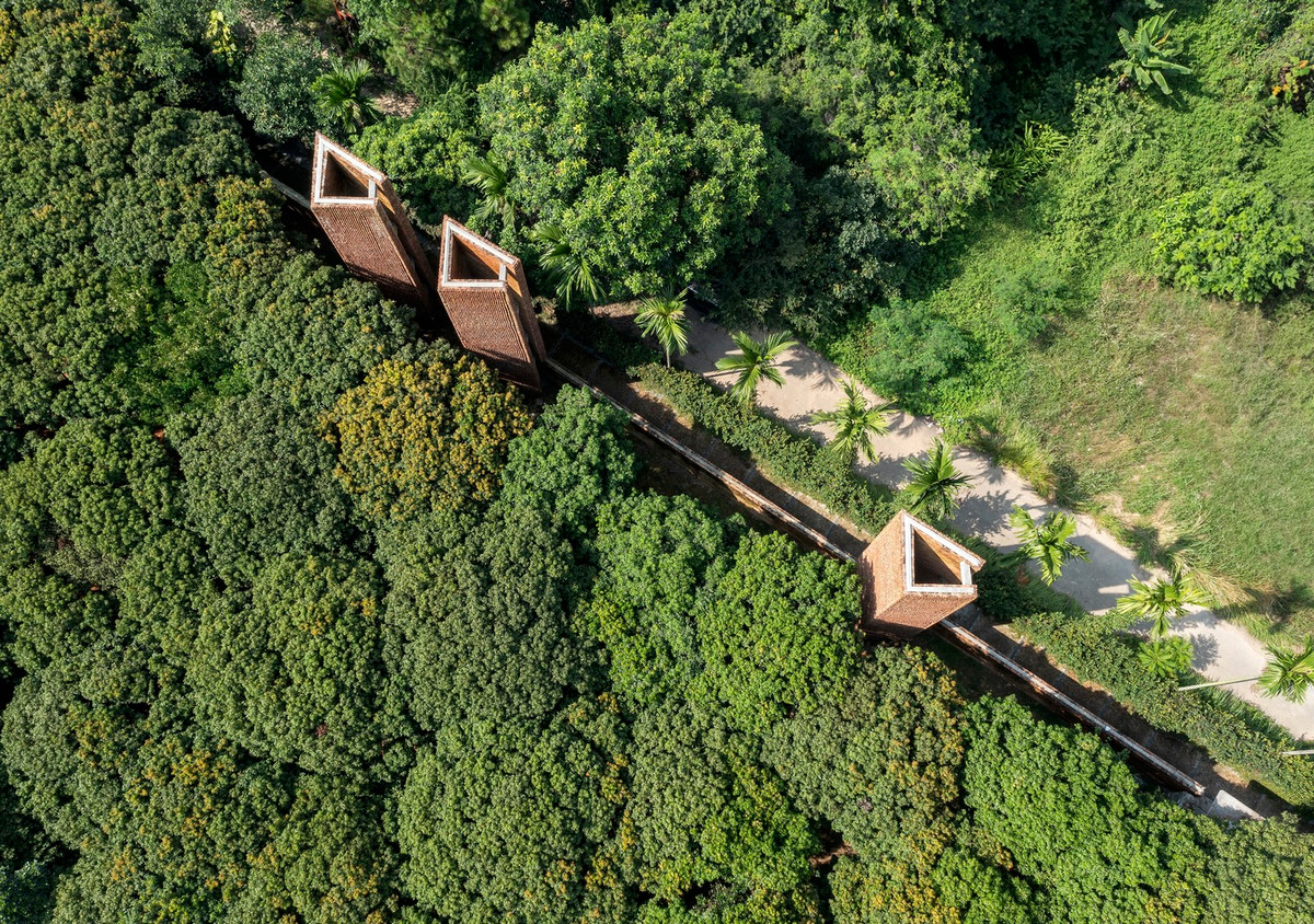 Mới đây, danh hài Xuân Hình chia sẻ tin vui cơ ngơi của mình lên báo nước ngoài khiến nhiều khán giả xuýt xoa.