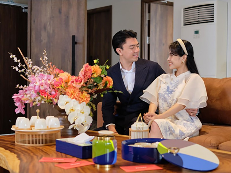 Văn Quỳnh sinh năm 1992, từng là du học sinh Mỹ, hiện tại Văn Quỳnh đang làm việc trong lĩnh vực giáo dục. Ảnh: Facebook