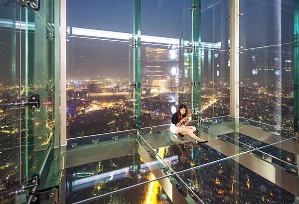 Đứng ở tầng trên cùng của toà nhà có thể quan sát hết cả một khu vực rộng lớn của Hà Nội. Ảnh: Designs