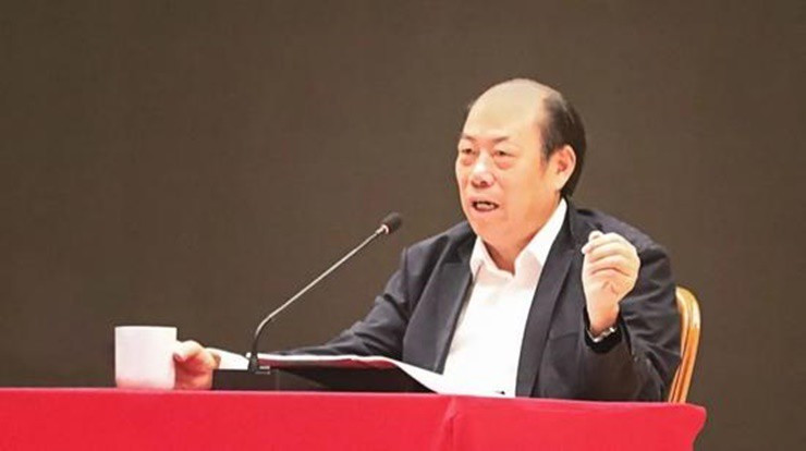 Năm 2005, Yeung Kwok Keung chuyển cổ phần cho con gái khi Yang Huiyan đảm nhận vai trò trợ lý. Ảnh: SCMP