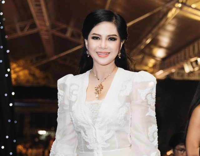 Ở thời điểm hiện tại, phu nhân tỷ phú Johnathan Hạnh Nguyễn vẫn phù hợp với danh xưng "tứ đại mỹ nhân" của điện ảnh Việt đình đám một thời. Ảnh: Facebook