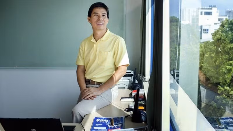 Ông Nguyễn Đức Tài - Chủ tịch Công ty cổ phần Đầu tư Thế giới Di động cũng thường xuyên xuất hiện trong bộ áo phông đơn giản. Ảnh: Thegioididong